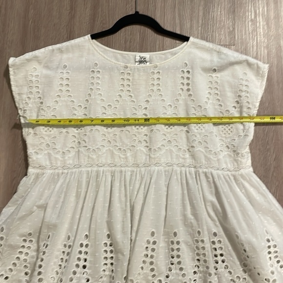 Ivy Jane Anthropologie Women LRG Babydoll Tunic White 100% Cotton Floral Eyelet - Picture 11 of 14